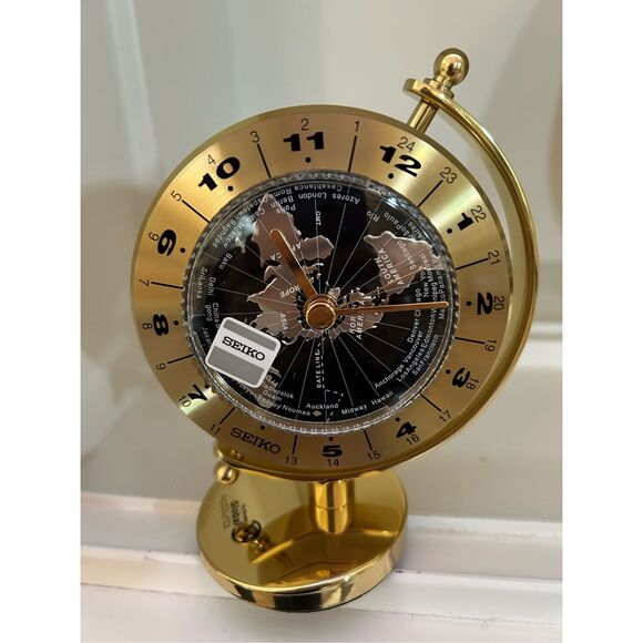 SEIKO World Desk Clock - Picture 1 of 9